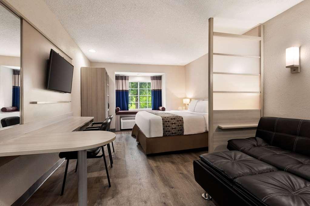 Microtel Inn & Suites By Wyndham Florence/Cincinnati Airpo Chambre photo