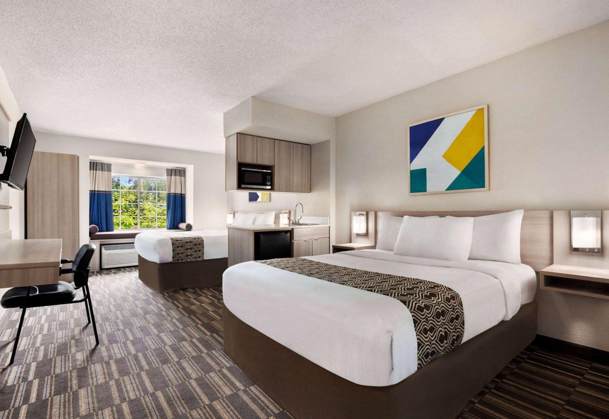 Microtel Inn & Suites By Wyndham Florence/Cincinnati Airpo Extérieur photo